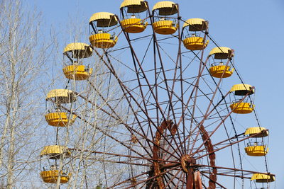 The Story Behind This Photo - Abandoned Amusement Park in Pripyat, Ukraine